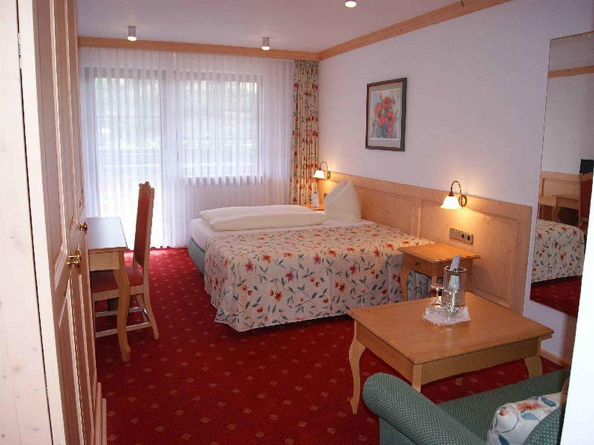 Hotel-Gasthof Zum Suessen Grund Albstadt Luaran gambar